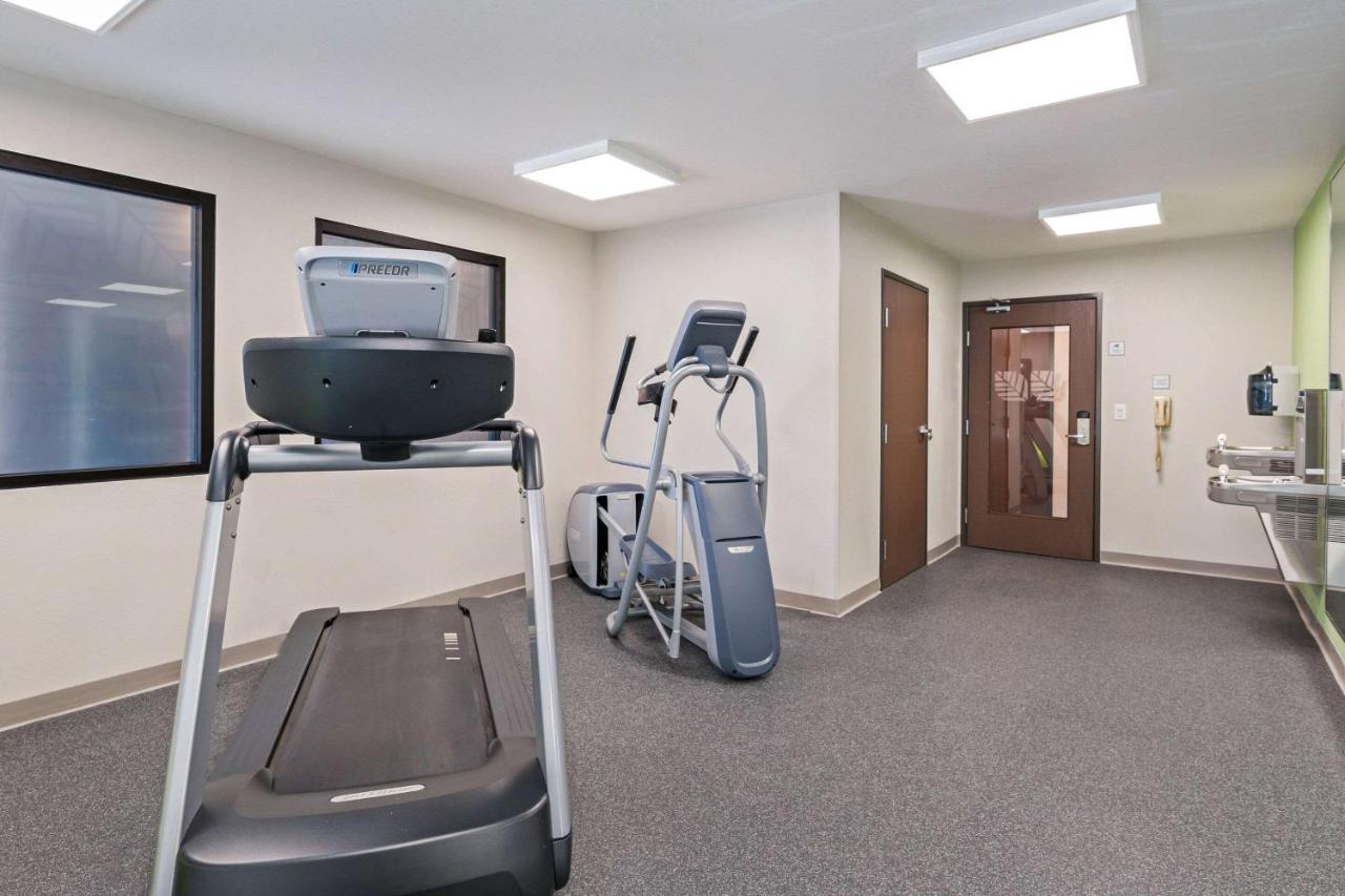 Woodspring Suites Davenport Quad Cities Eksteriør billede